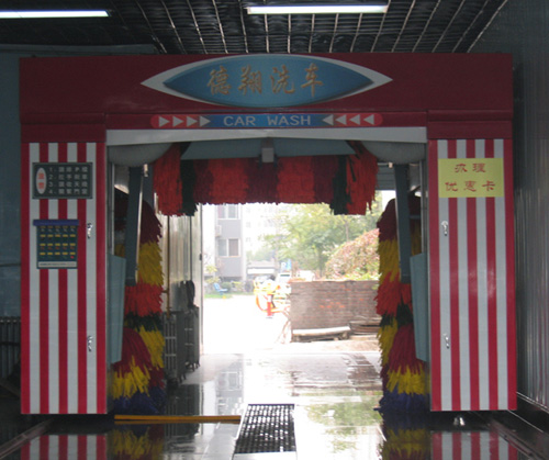 TF-669往復(fù)式洗車(chē)機(jī)